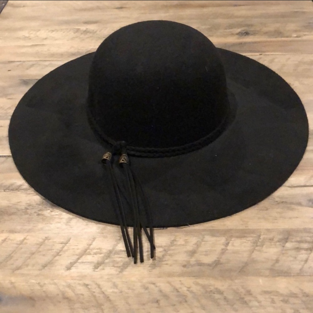 Floppy Hat